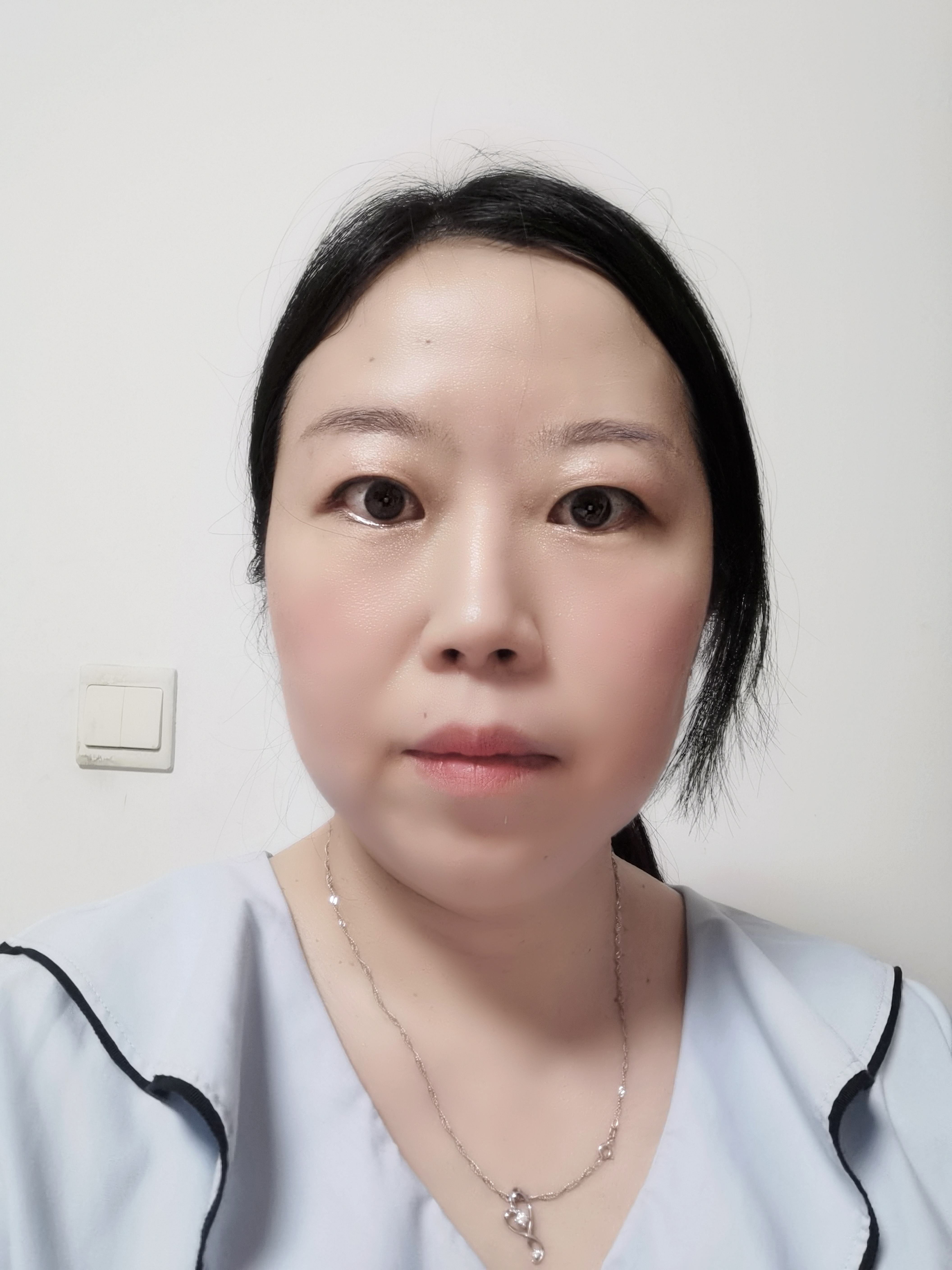 彭娟